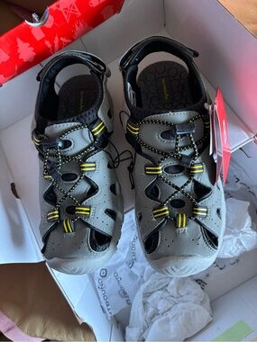 Brand new size 3 outbound hiking sandals